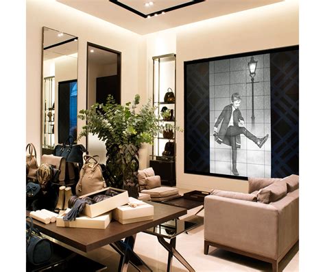 burberry michigan ave chicago|burberry fashion outlet.